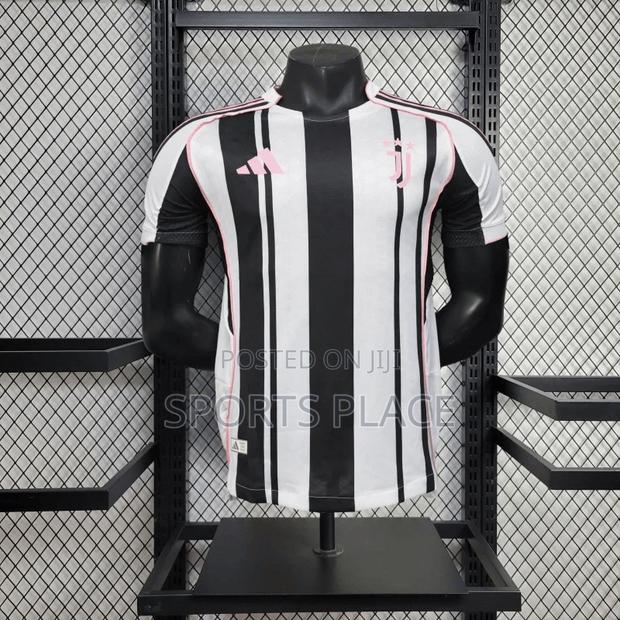 Juventus Home 25/26 Jersey Player Version - main view