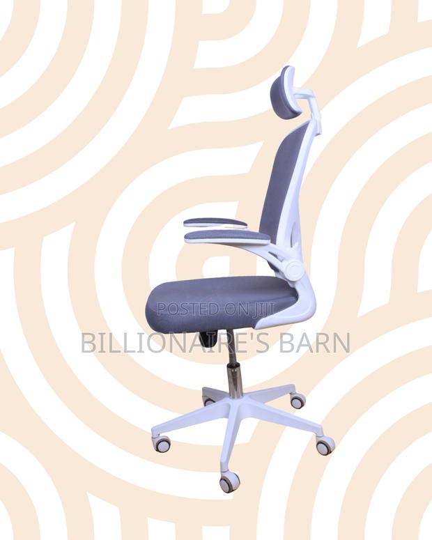 Space-Saving White Ergonomic Office Chair | Scratch-Resistant Finish