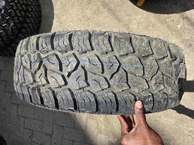 265/70r17 Bearway 10pr) M/T - thumbnail 2