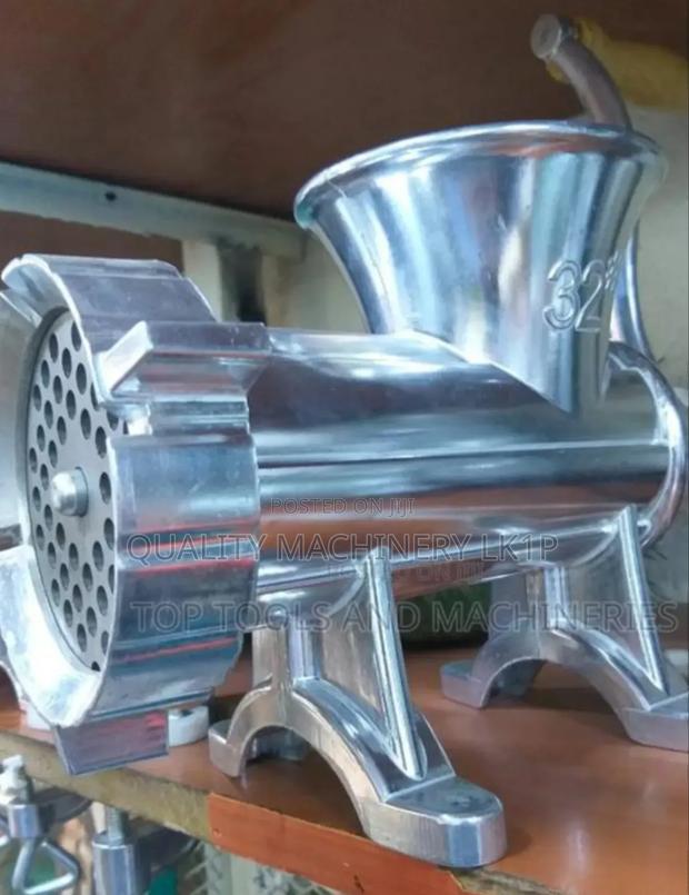 Affordable M32 Manual Meat Mincer