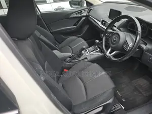 Mazda Axela 2018 White
