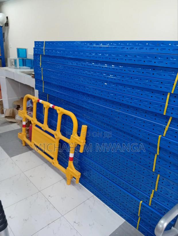 Retail Racking Shelves/4 Level - main view