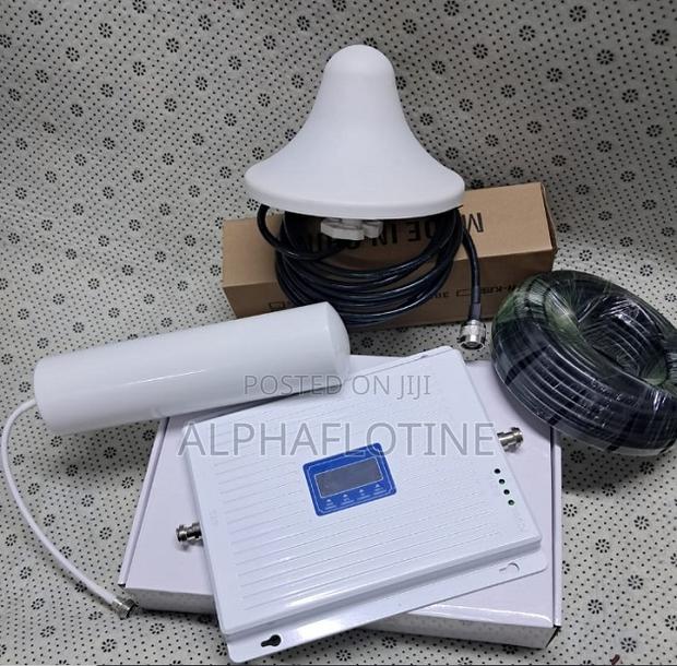 Tri-Band GSM Signal Booster (2g, 3g, 4g)