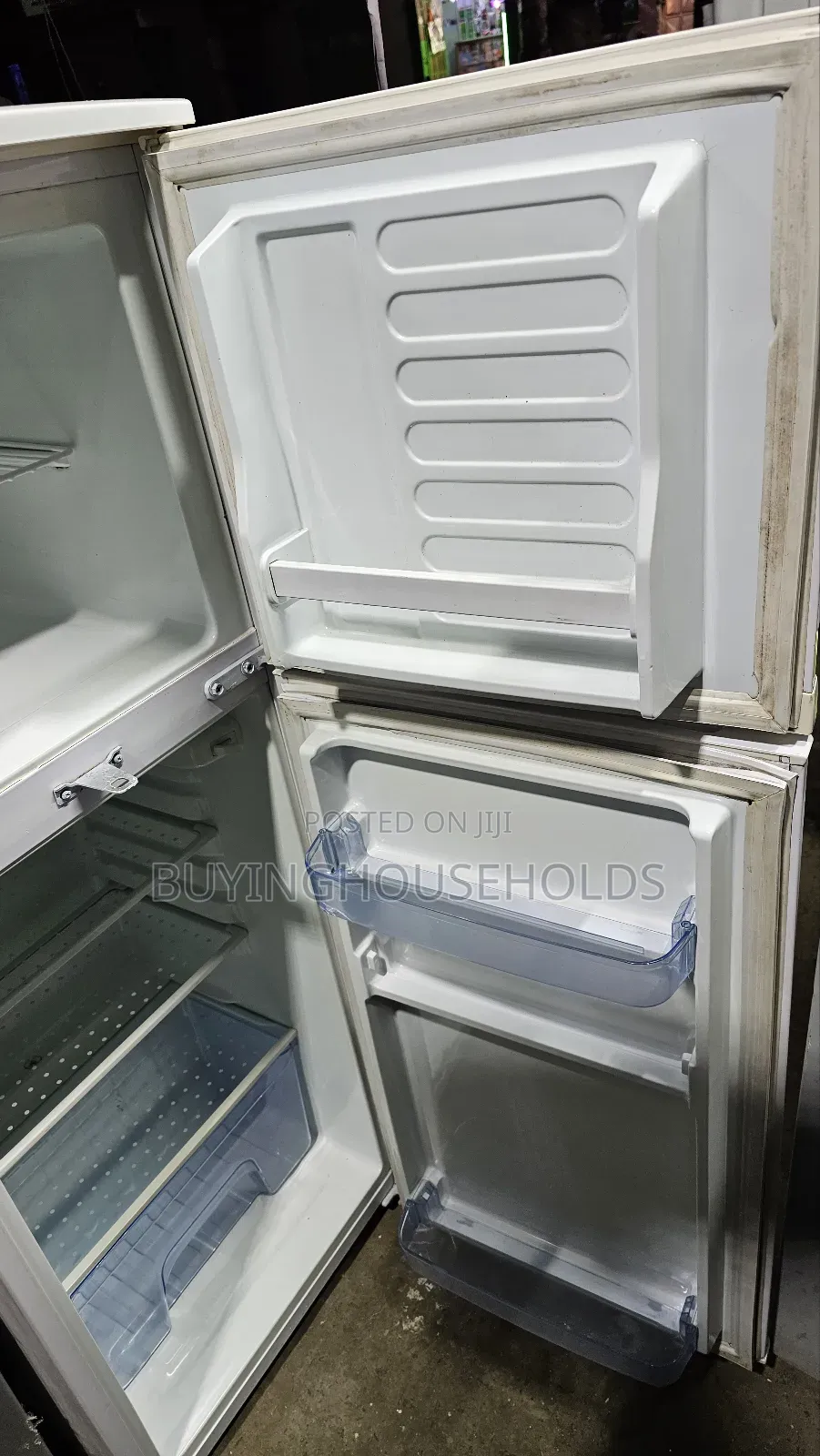 Von 128l Fridge