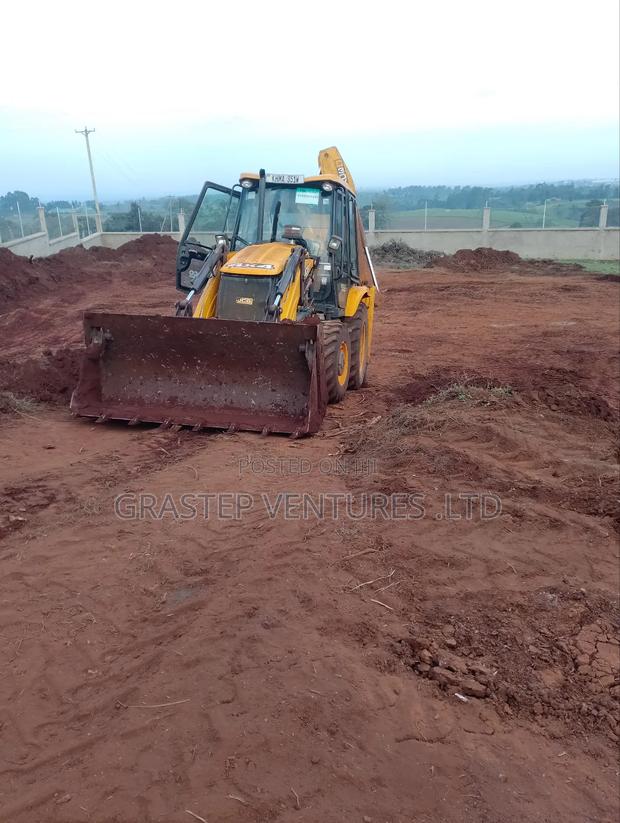 Backhoe For Hire - main view