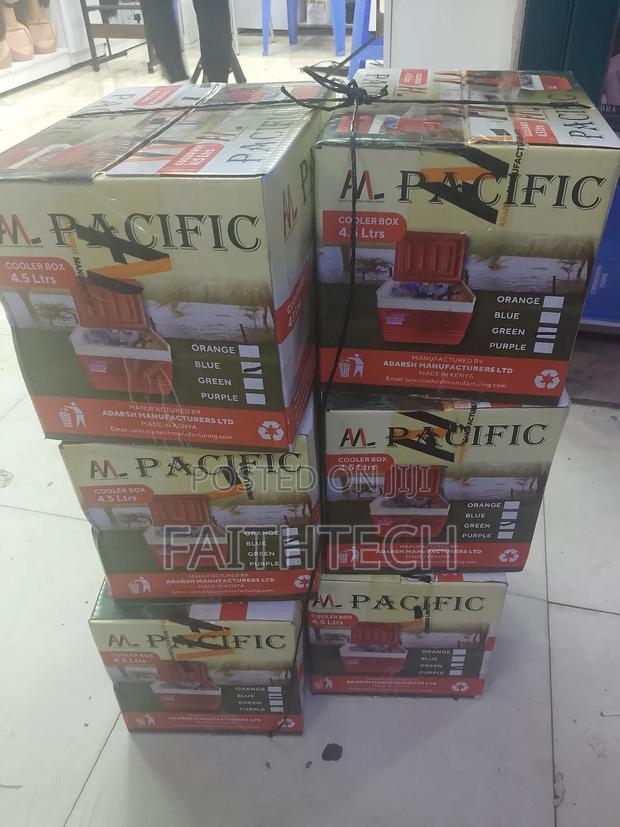 4.5litres Pacific Cooler Box - thumbnail 3