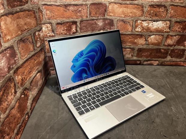Laptop HP EliteBook 1040 G8 16GB Intel Core I7 SSD 512GB
