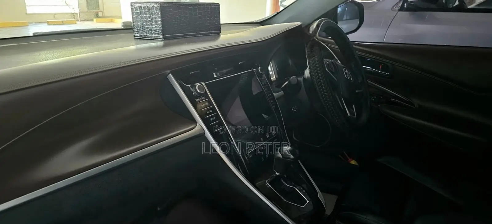 Toyota Harrier SV Premium 2014 Black