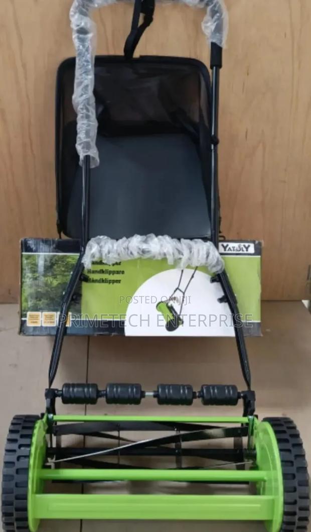 Manual Lawn Mower