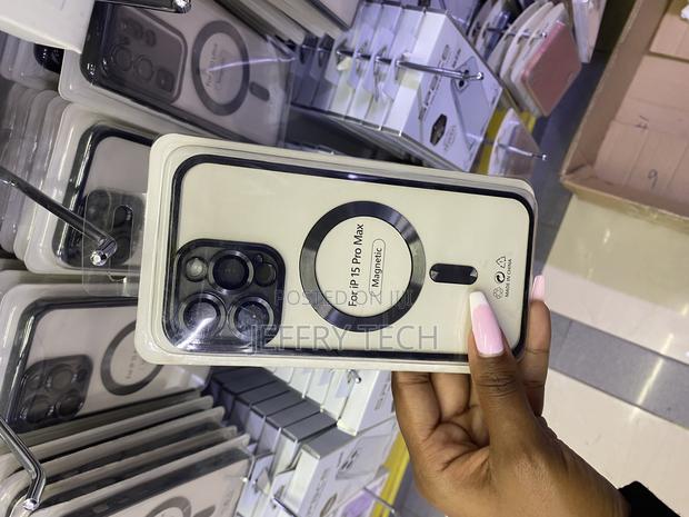 Ziye Magnetic Case Made for iPhone 15 Pro Max Plated Case - main view