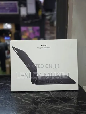 iPad Pro 11" Magic Keyboard (M4)Black