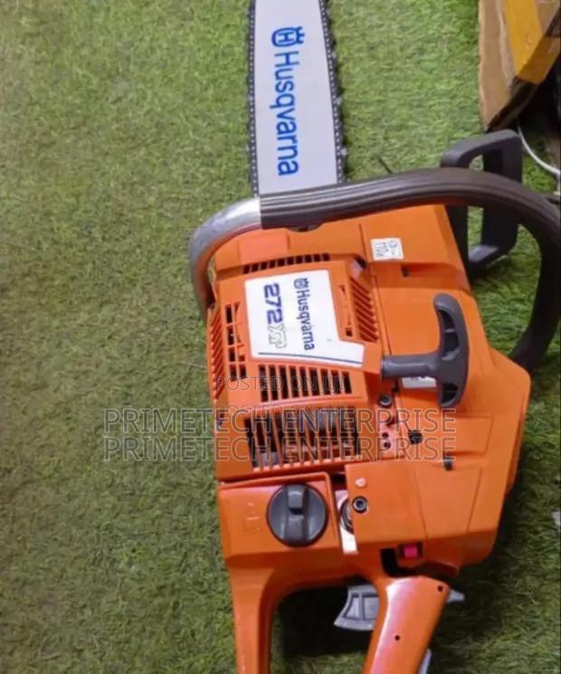Husqvarna 272xp Powersaw 2stroke Machine - main view
