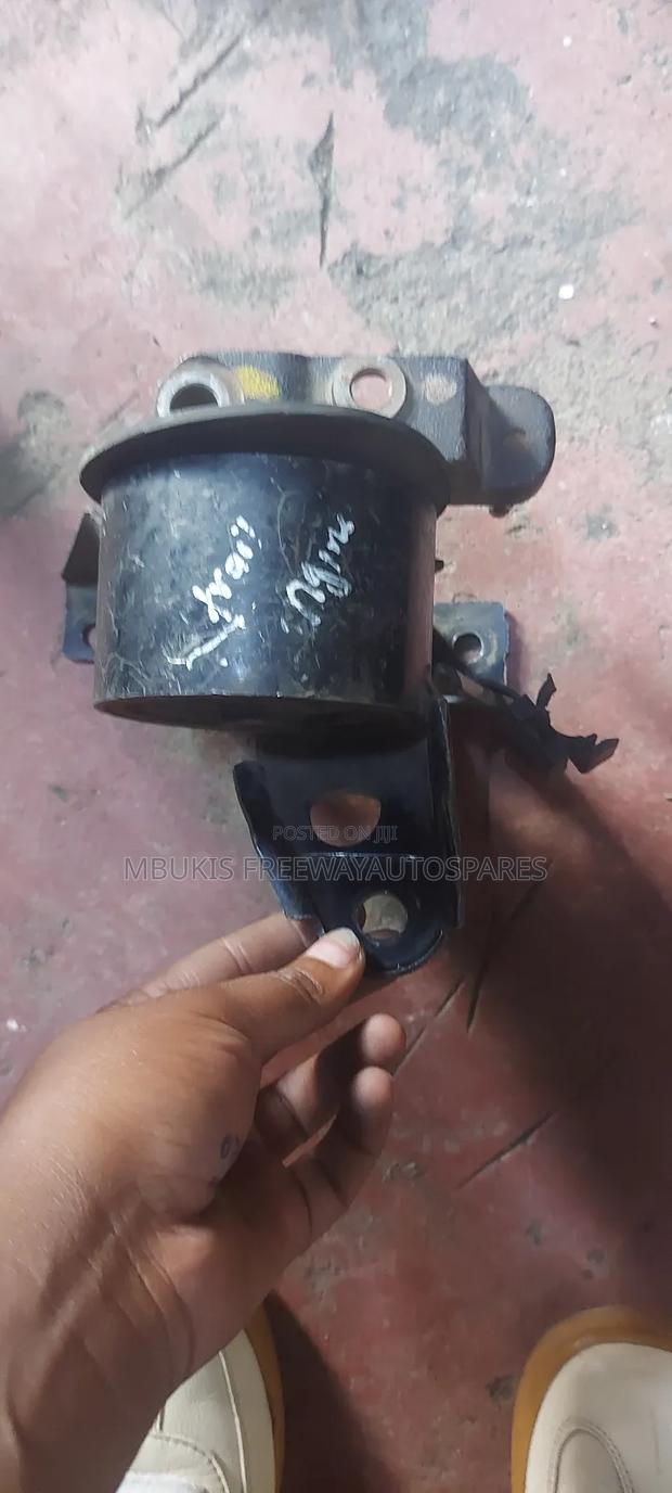 Gear Mounting Xtrail Old Model Nt30