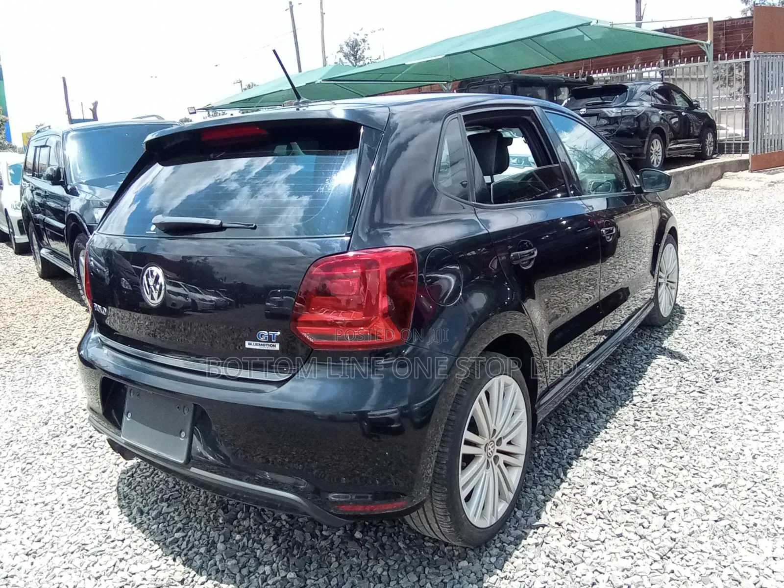 Volkswagen Polo 2015 Black