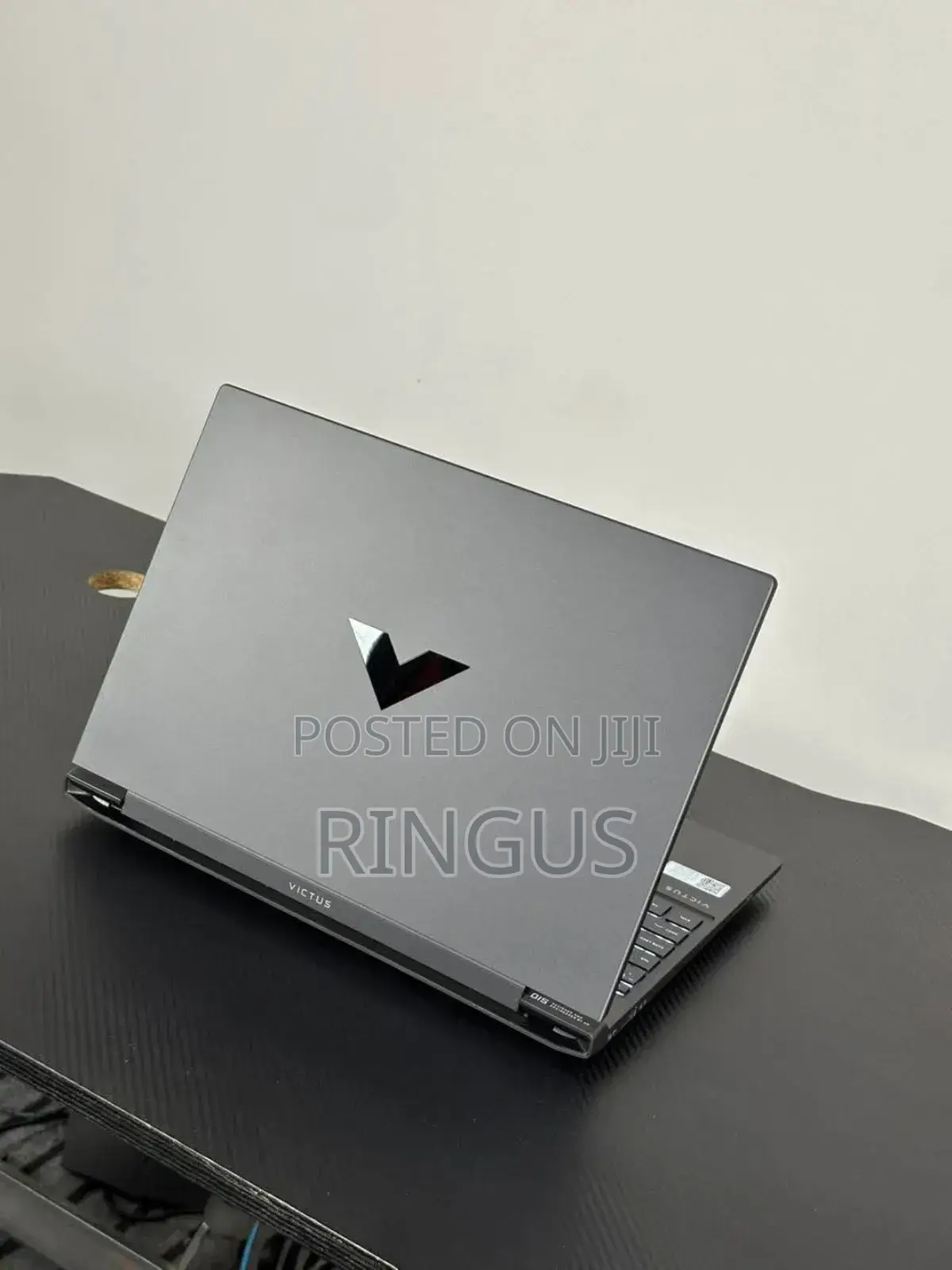 Laptop HP Victus 15 16GB AMD Ryzen 7 SSD 512GB