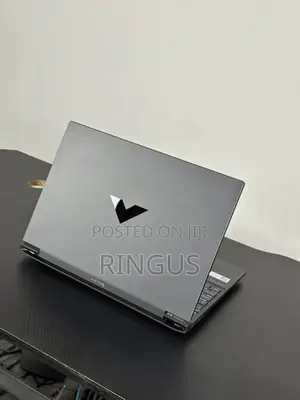Laptop HP Victus 15 16GB AMD Ryzen 7 SSD 512GB