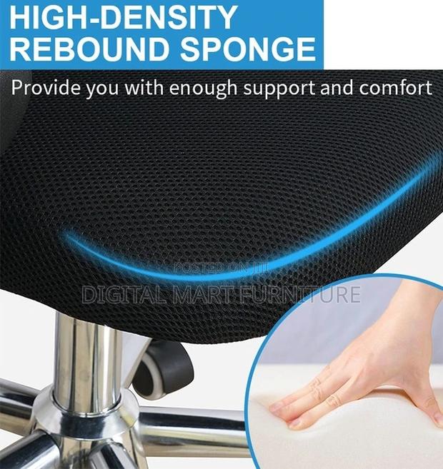 Office Chair: Standard Smart Black Office Chair - thumbnail 5