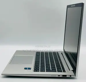 Laptop HP EliteBook 840 G10 16GB Intel Core i7 SSD 512GB