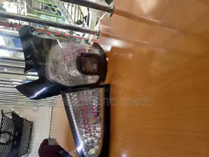Toyota Sienta Taillights(Body Boot)