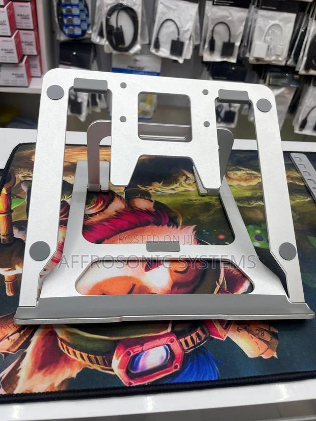 Laptop Stand - main view