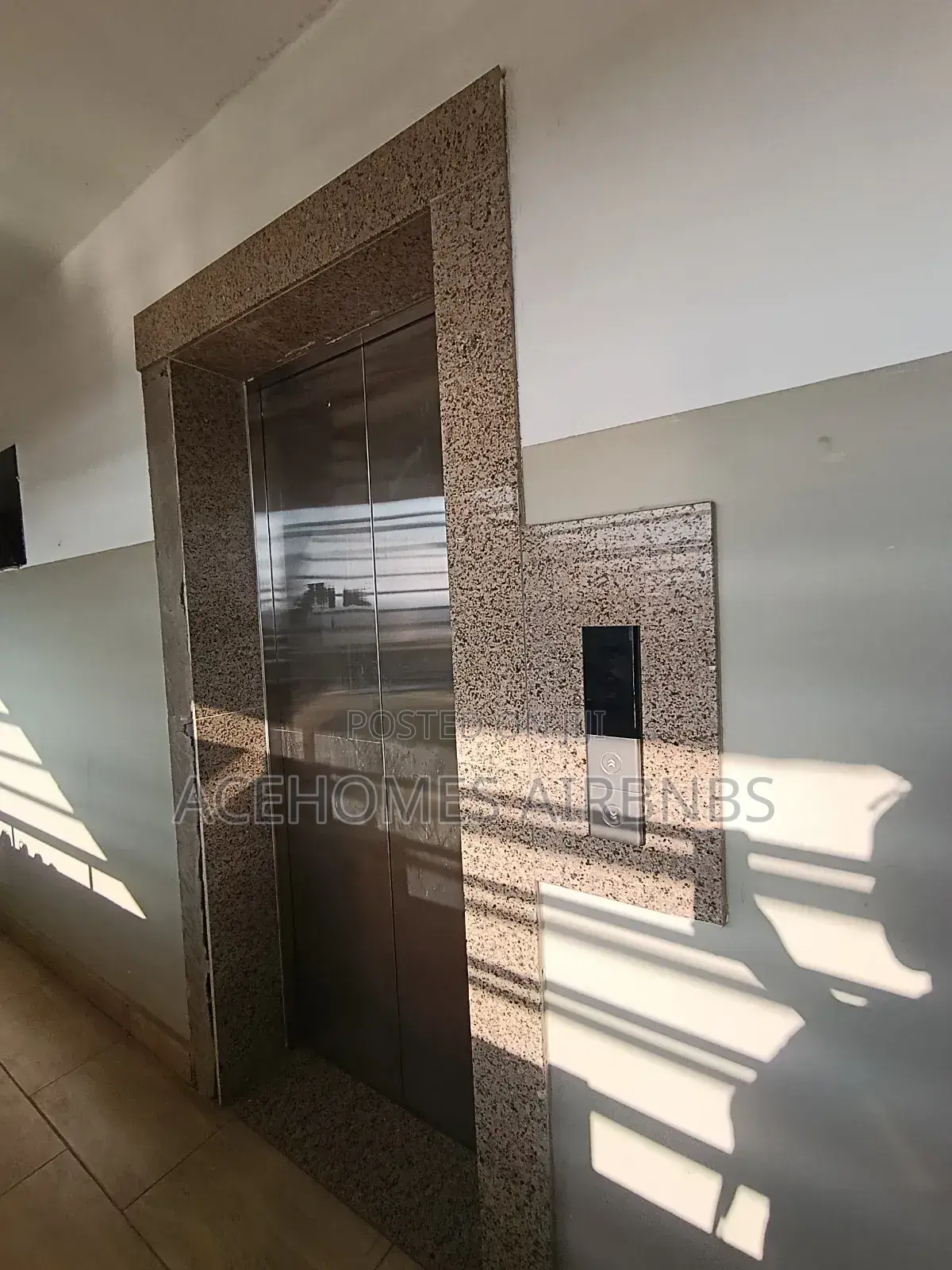 Luxe Studio With Lift and Parking