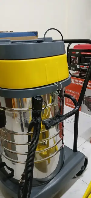 Heavy Duty Vacuum Cleaning Machine 70l