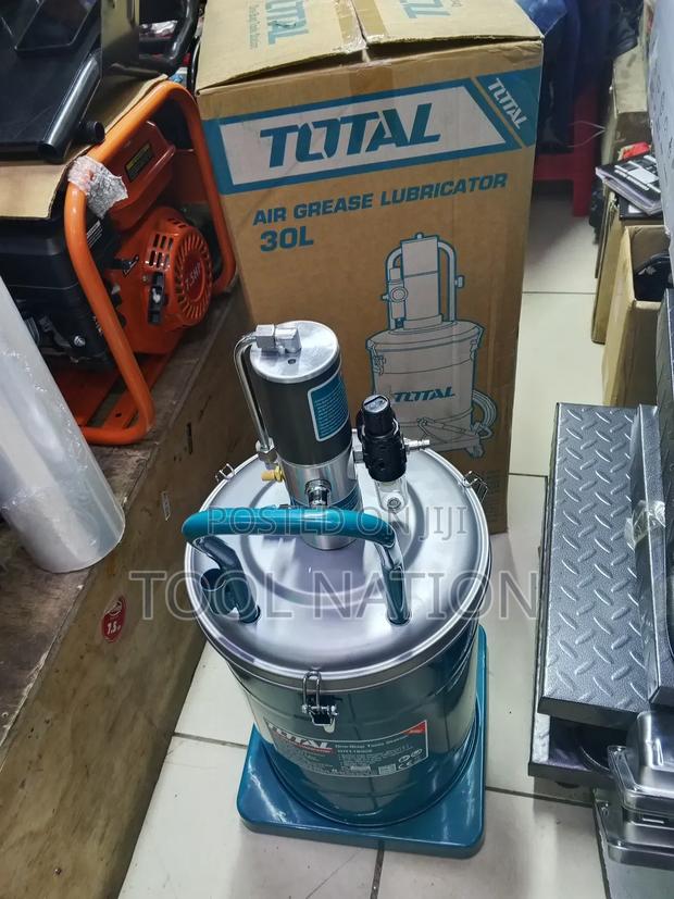 Total Air Grease Lubricator