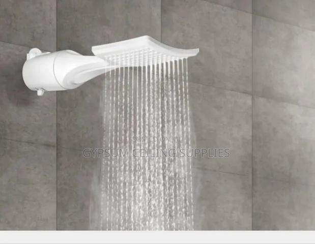 Loren Shower Ultra