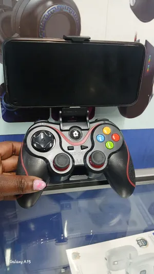 V3 Bluetooth Gamepad