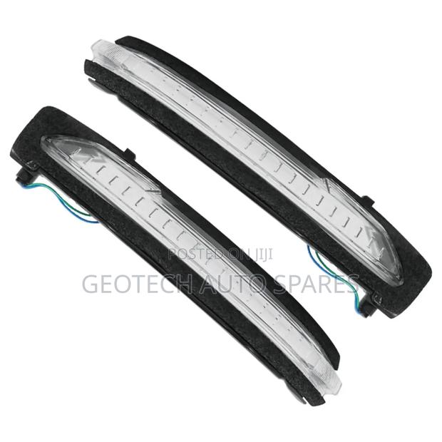 Nissan Xtrail/Serana Sidemirror Indicator - main view