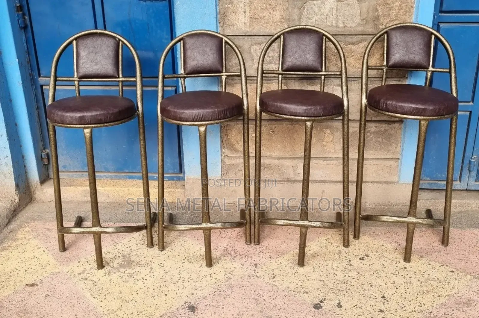 Brown Bar Stools With Powder-Coating Finishing.