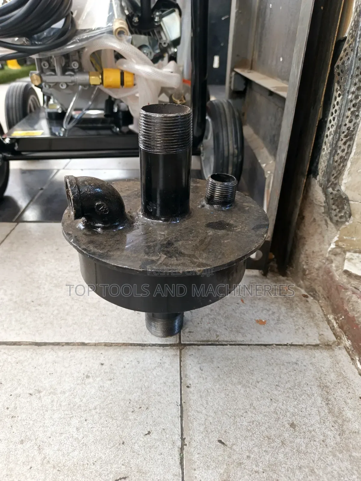 11⁄2 Inch Bore Hole Cover Fitting /Well Cap