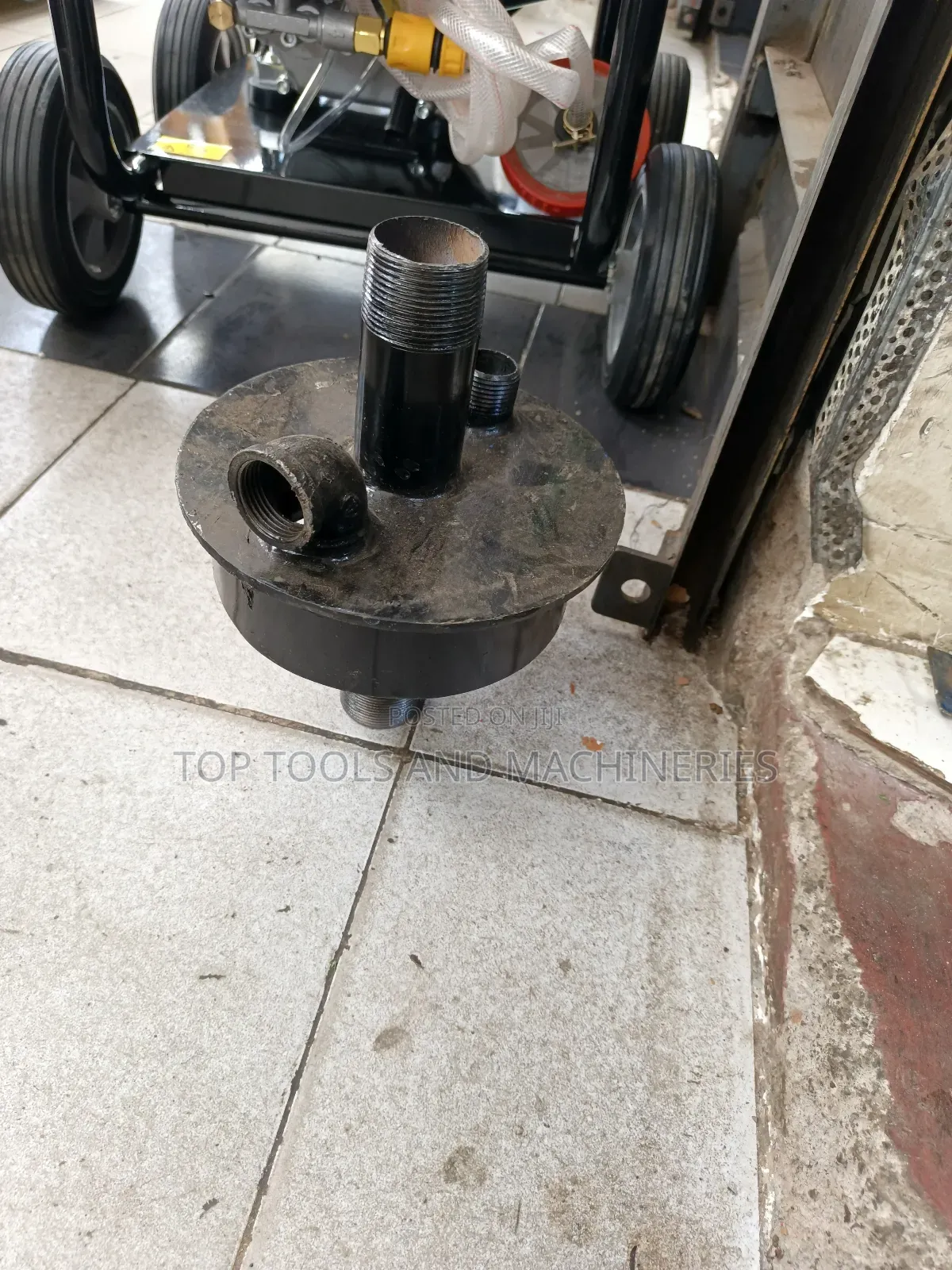 11⁄2 Inch Bore Hole Cover Fitting /Well Cap