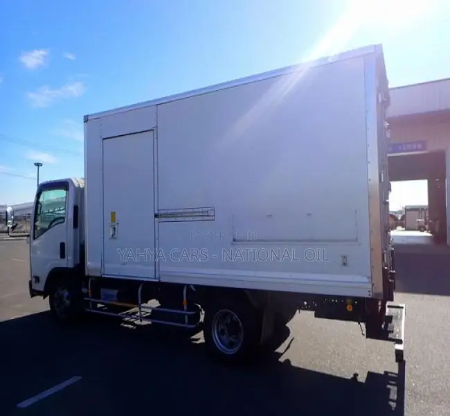 Isuzu Elf 2017 Freezer