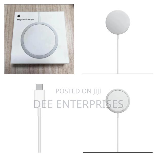 Apple Magsafe Fast Charger
Wireless - main view