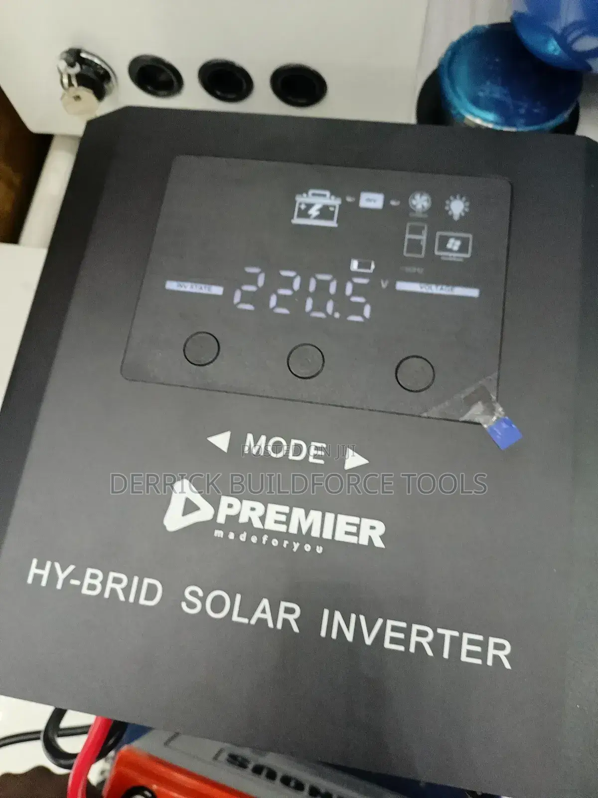 Premier 600w Hybrid Inverter