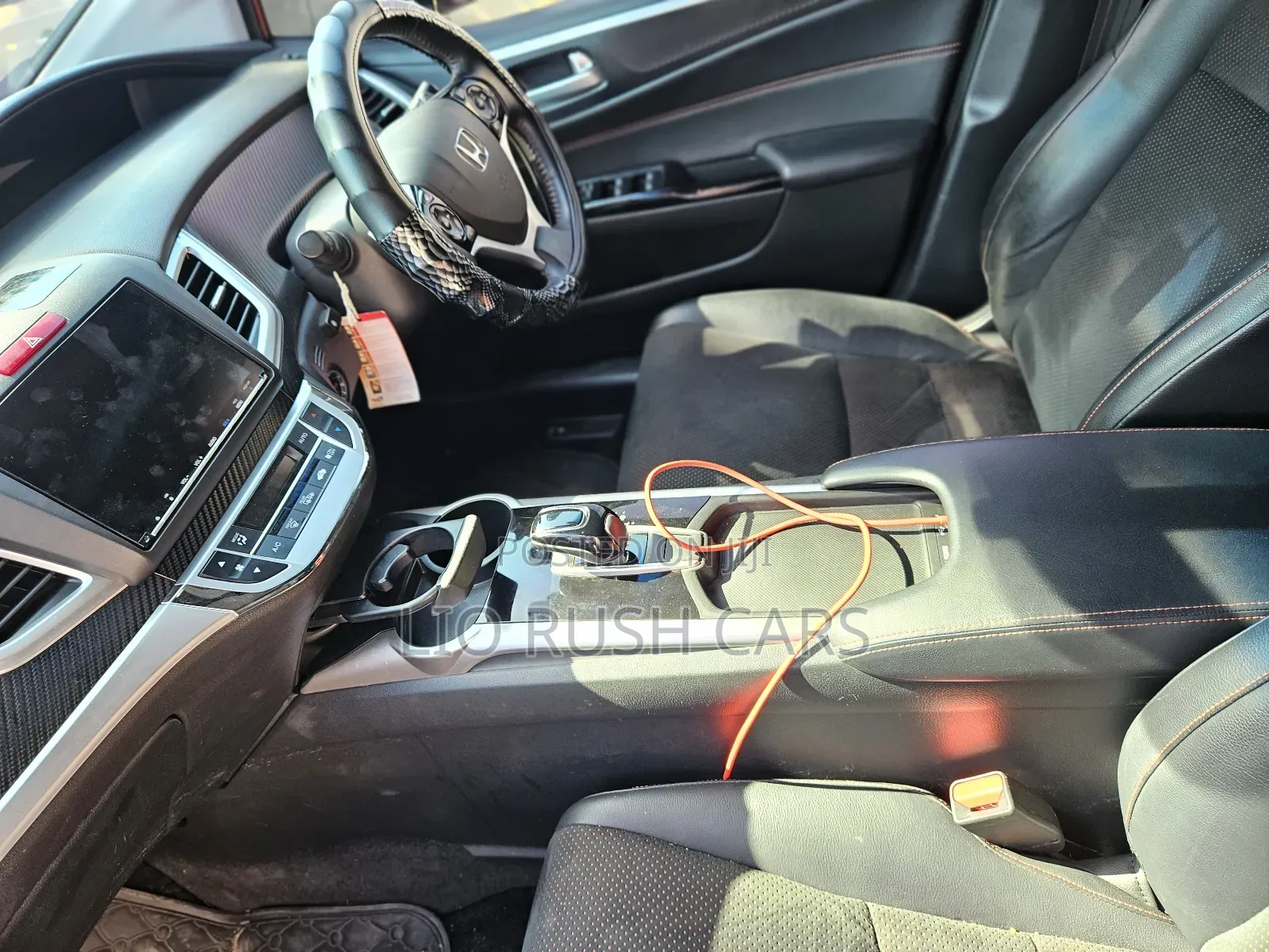 Honda Jade 2019 Orange