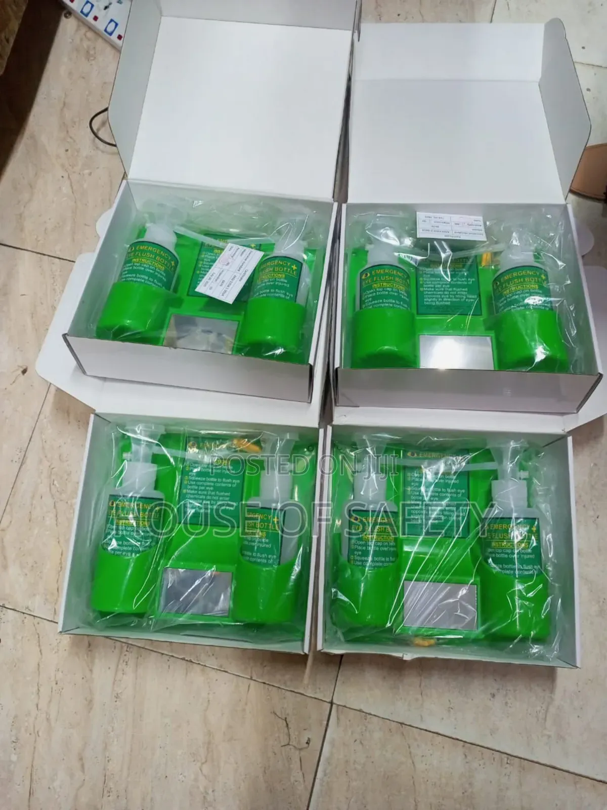 Green Eye Wash Station
