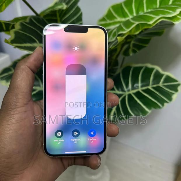 Apple iPhone 13 128 GB White - thumbnail 4