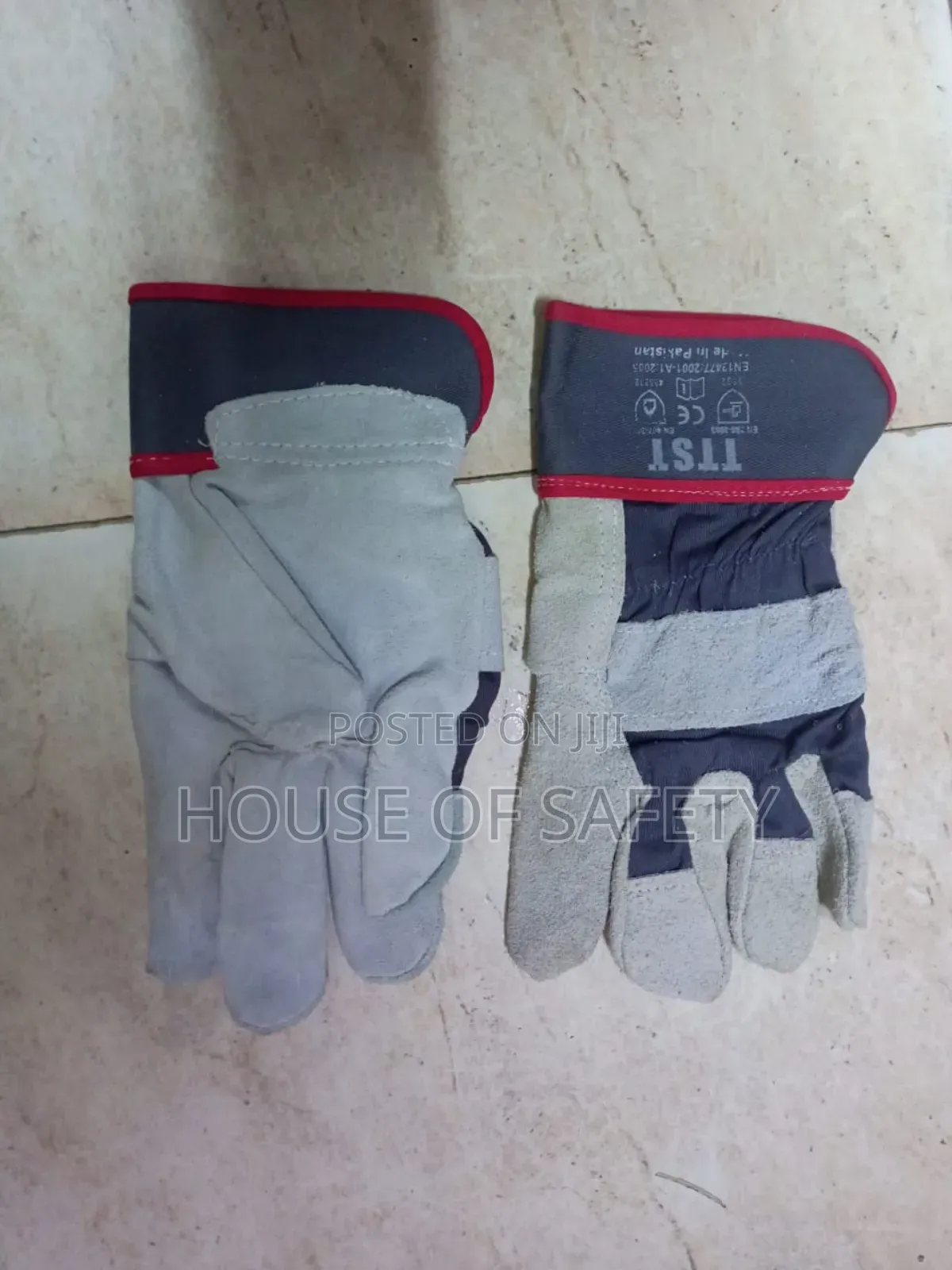 Short Leather Yellow And Grey