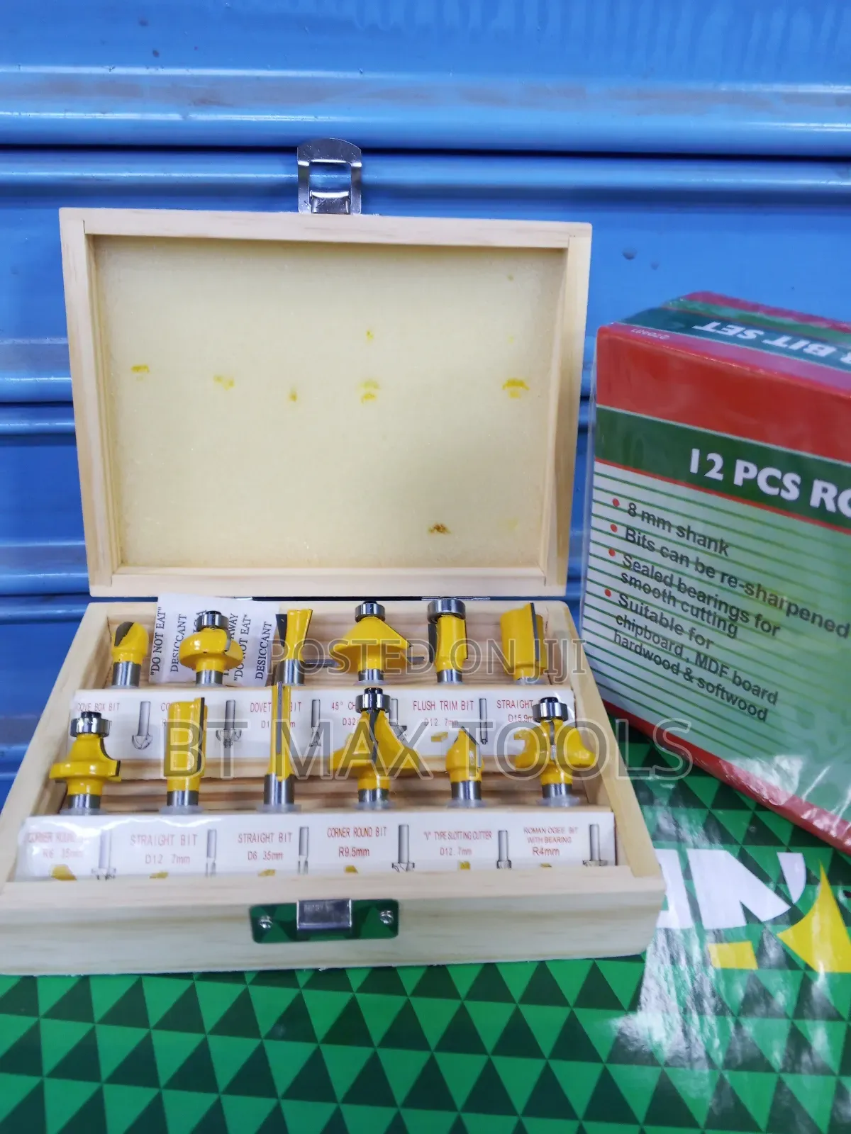 Newbeat Electric Wood Router Machine 1600wtts With 12pcs Router Bits