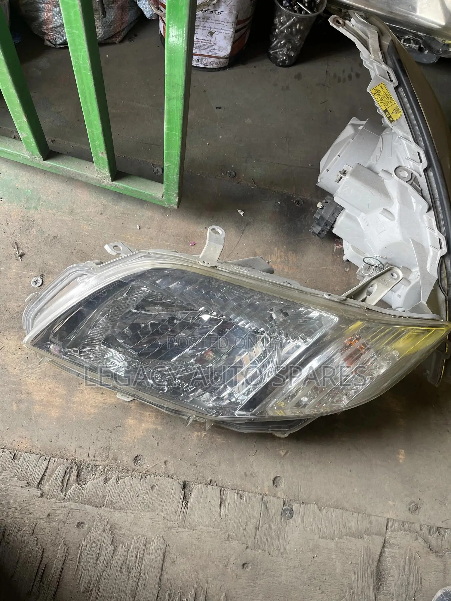 Ex-Japan Toyota Fielder Headlight