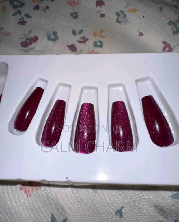 24pcs Cat Eye Gel Press Ons - thumbnail 10