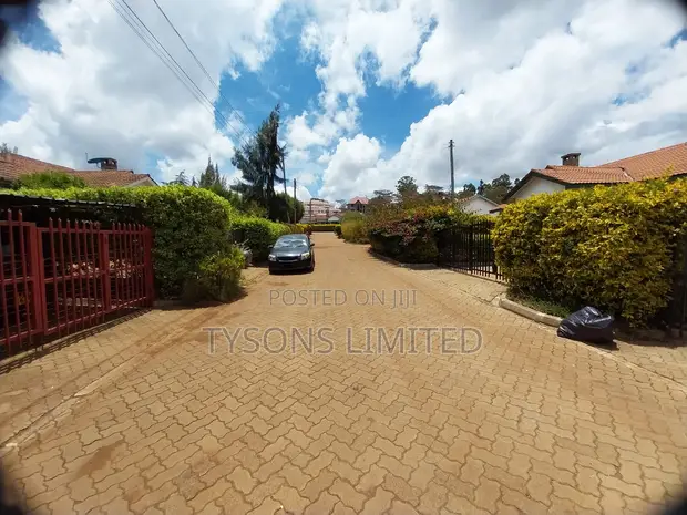 Furnished 3bdrm Bungalow in Olkeri Court for sale