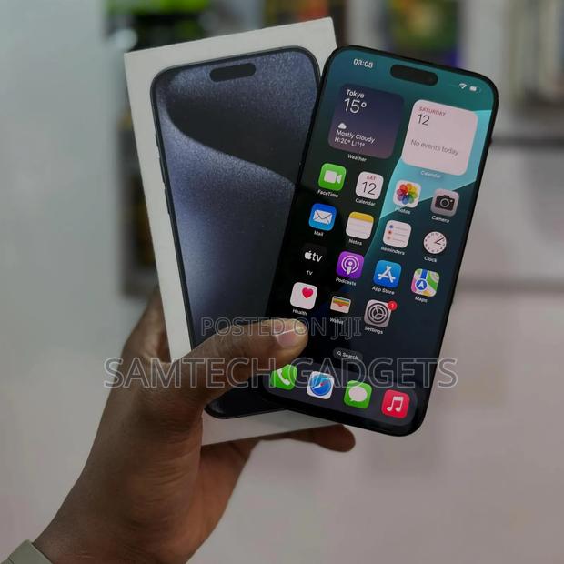 Apple iPhone 15 Pro Max 256 GB Blue - thumbnail 3