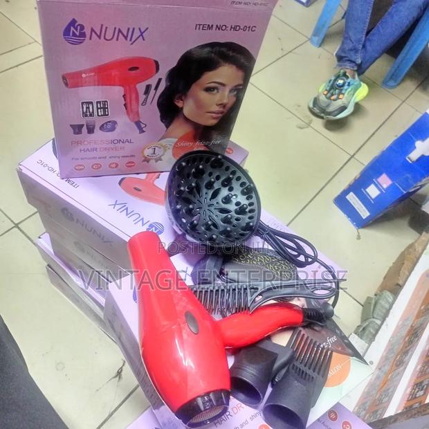Nunix Blow Dryer - main view