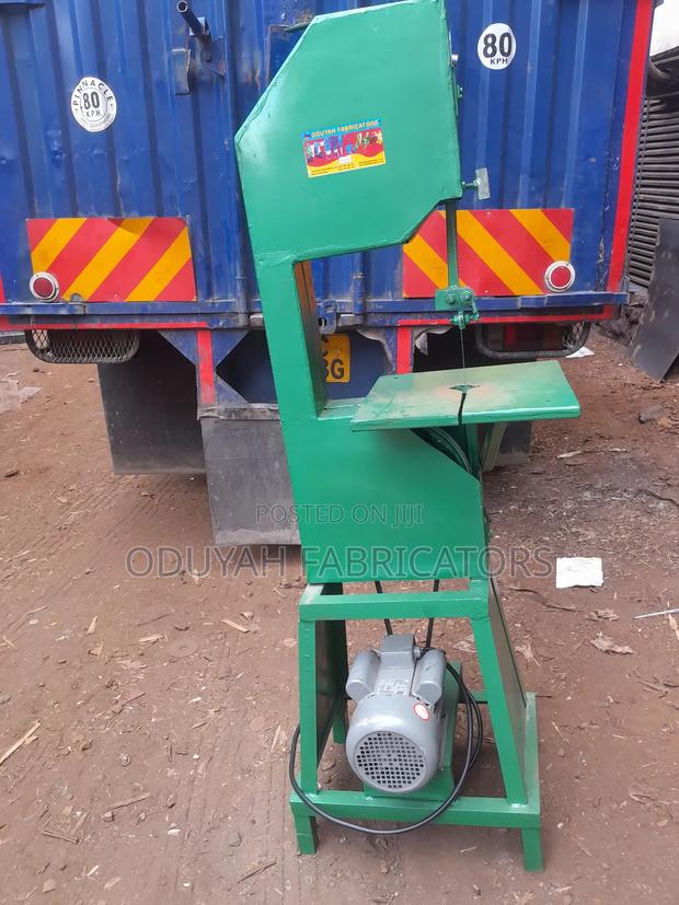 Band Saw Machine - main view