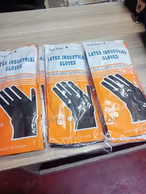 Rubber Gloves 14inch