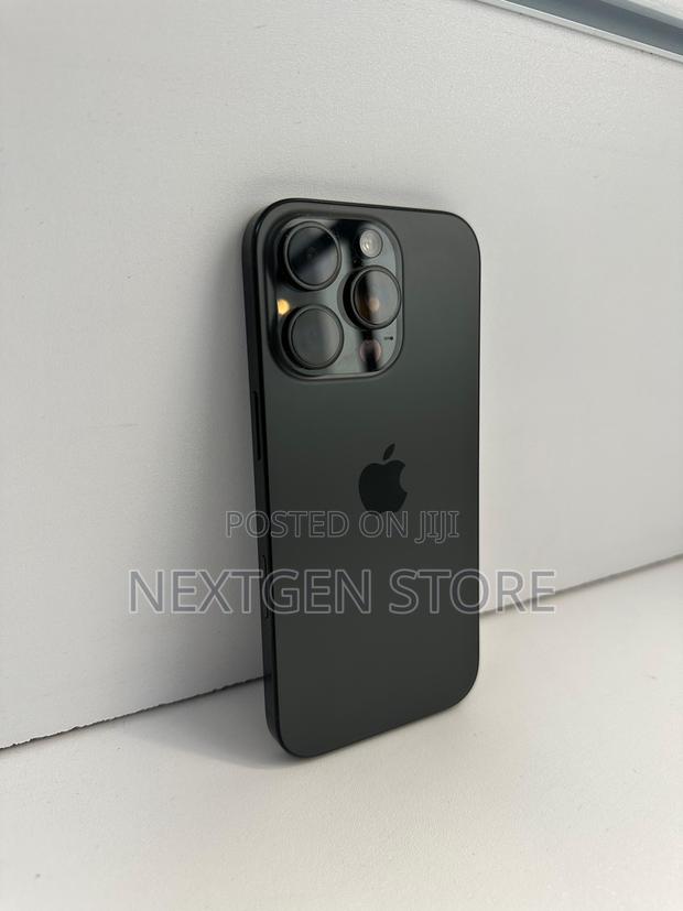 Apple iPhone 16 Pro 128 GB Black
