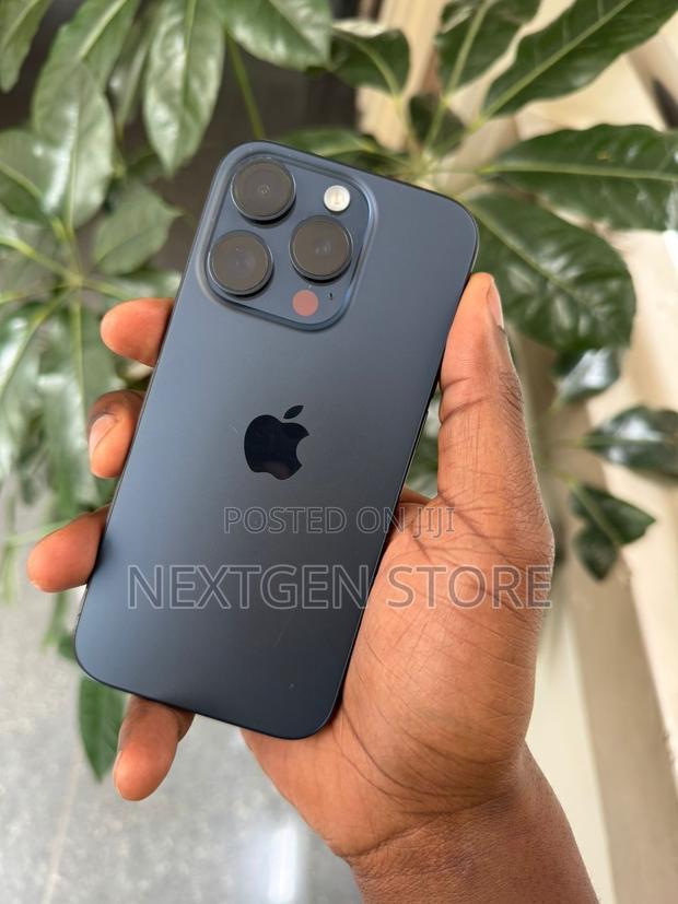 Apple iPhone 15 Pro 1 TB Blue